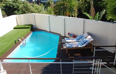 Apartment / Flat For Rent in Llandudno, Cape Town